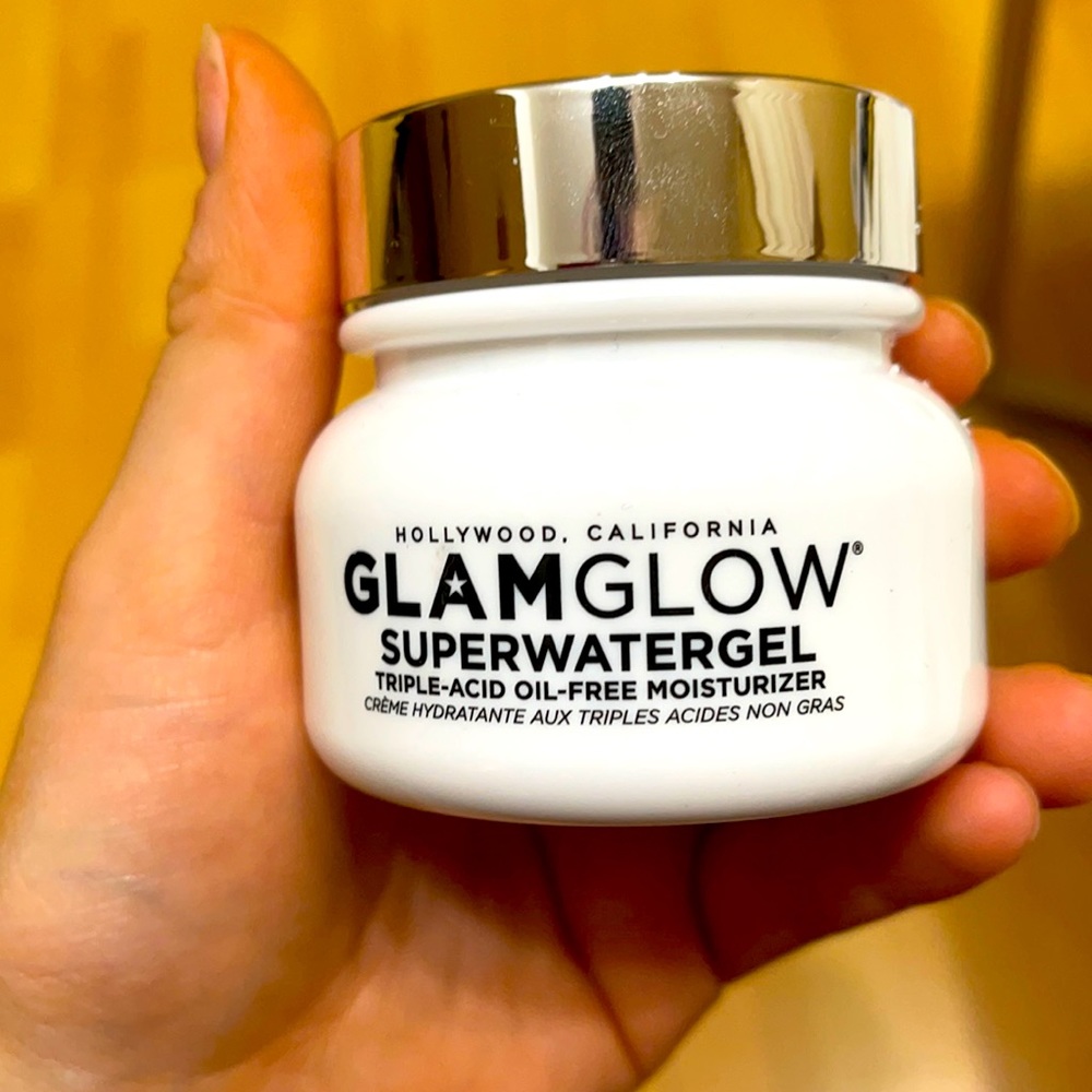 GLAMGLOW SUPERWATERGEL MOISTURIZER